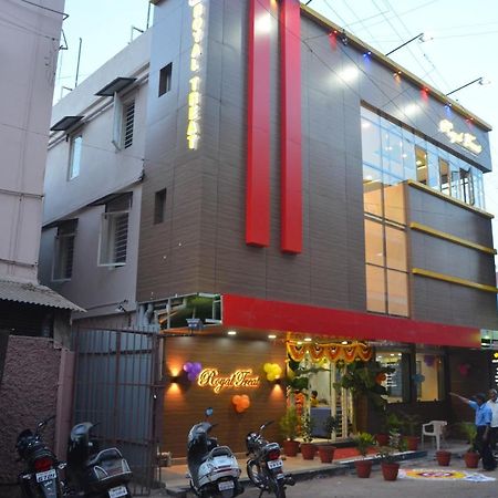 Hotel Royal Treat Kolhapur Exterior photo
